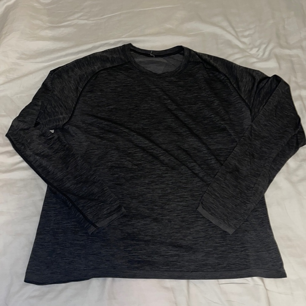 Lululemon long sleeve shirt